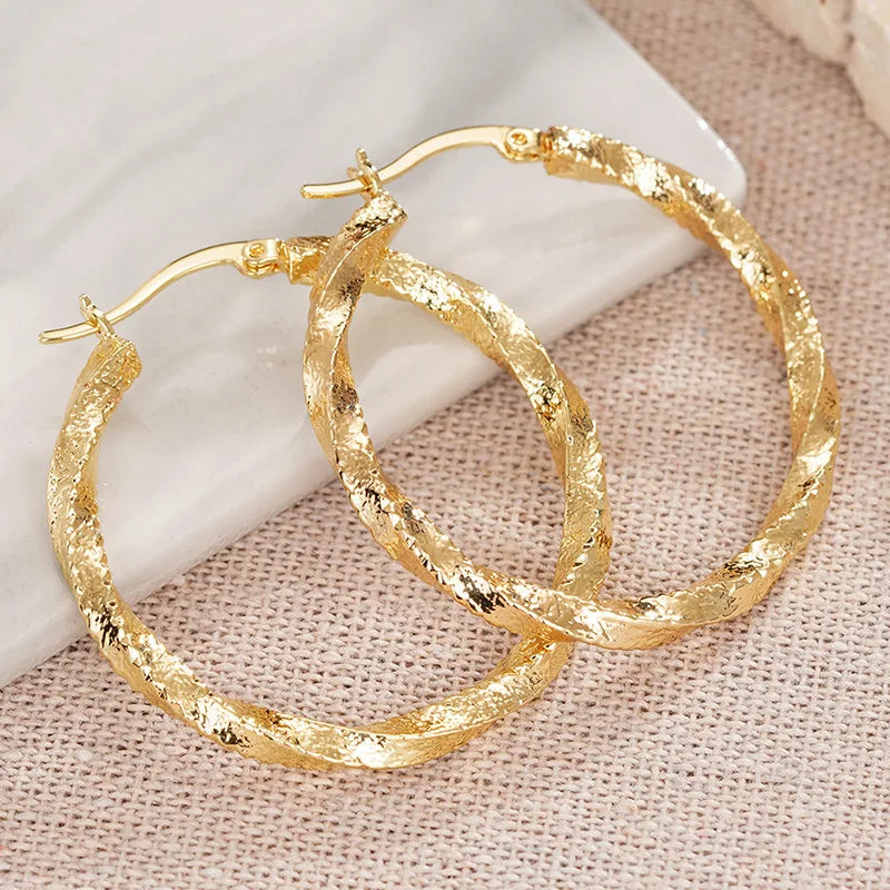 Gold Plated Zinc Alloy Hoop Earrings Women Fashion Jewelry Statement Accessories Large Circle Trendy Design Main Stone None