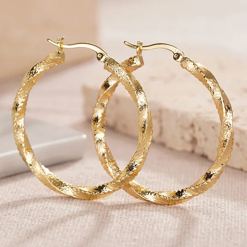 Gold Plated Zinc Alloy Hoop Earrings Women Fashion Jewelry Statement Accessories Large Circle Trendy Design Main Stone None