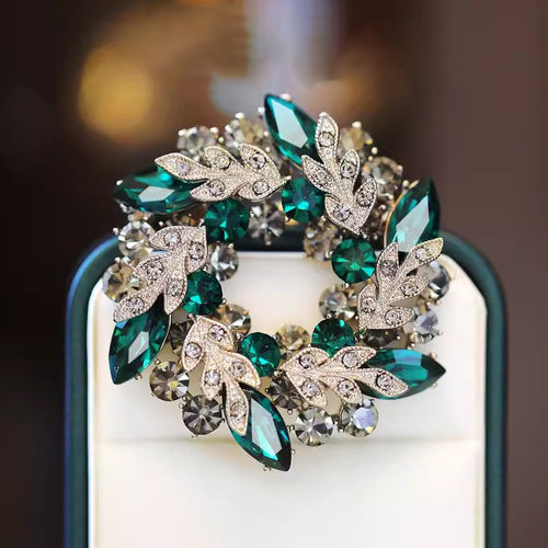 Bauhinia Flower Brooch High-grade Female Emerald Flower Crystal Corsage Classic Luxury Large Pin Exquisite Suit Accessories