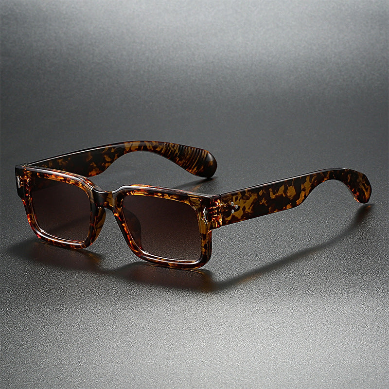 Cross-border New Small Box European and American Fashion Sunglasses Summer Sun Protection Personalized Rivet Internet Celebrity Same Style Sunglasses