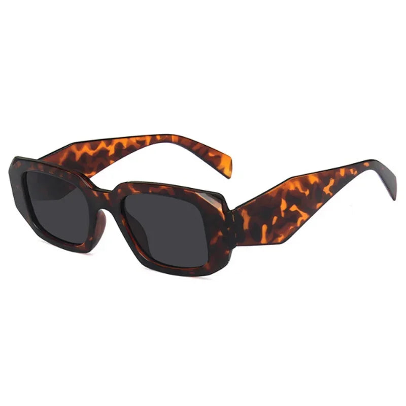 Vintage Oversized Sunglasses Women Brand Small Frame Retro Sun Glasses Female Fashion Shades Black Gradient