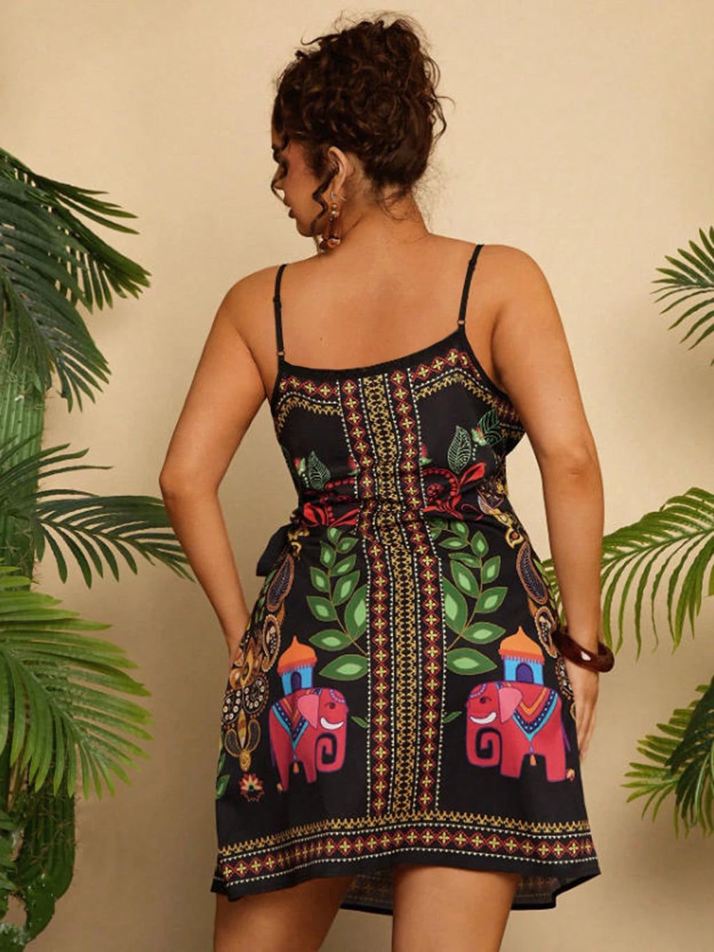 plus Size Spring Summer Elegant New Women's Ethnic Print Halter Dress V-Neck Waist-Cinching Short Bohemian Holiday Style Dress
