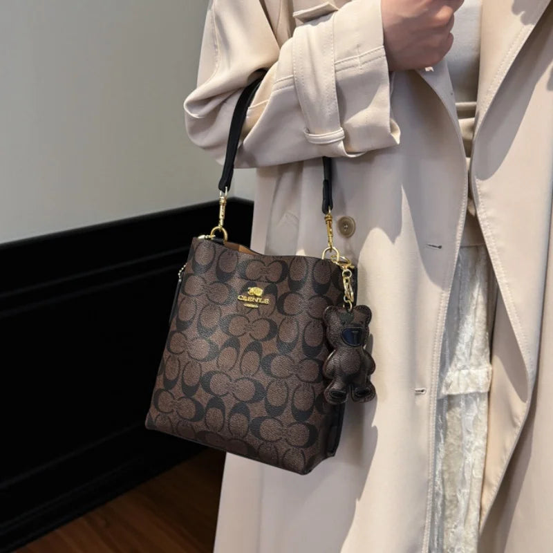 2026 Bucket Shape Elegant Luxury Single Shoulder Handbag Fashion Versatile All Occasion Women Shoulder Purse
